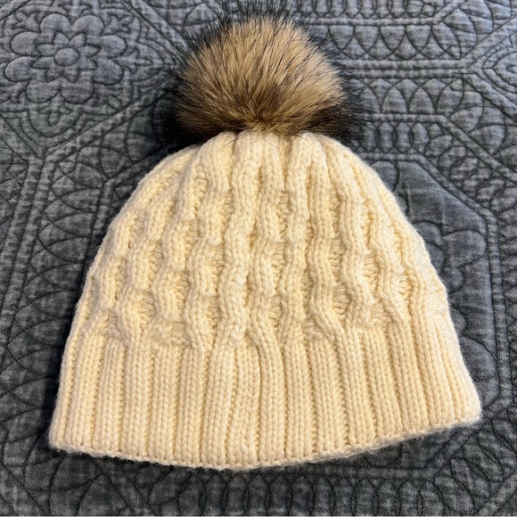 LL Bean Kids’ Cozy Cable Pom Hat. One size. Color ivory. - Picture 2 of 9